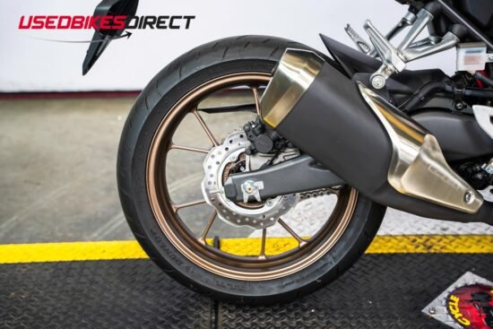 Buy 2024 Honda CB300R - Image 2