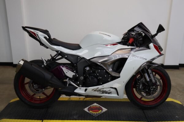 Buy 2024 Kawasaki Ninja ZX-6R