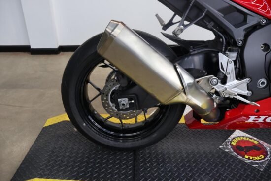 Buy 2024 Honda CBR1000RR ABS - Image 9