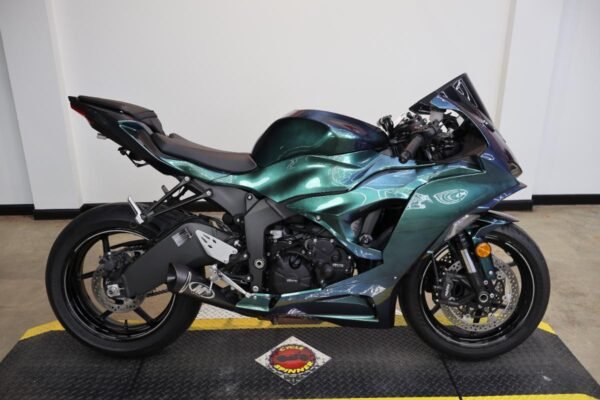 Buy 2024 Kawasaki Ninja ZX-6R