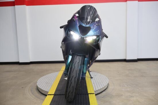 Buy 2024 Kawasaki Ninja ZX-6R - Image 7