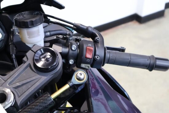 Buy 2024 Kawasaki Ninja ZX-6R - Image 2