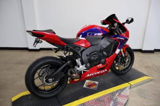 Buy 2022 Honda CBR1000RR - Image 7