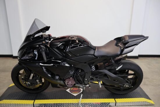 Buy 2020 Yamaha YZF-R1 - Image 5
