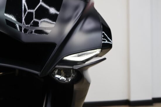 Buy 2020 Yamaha YZF-R1 - Image 4
