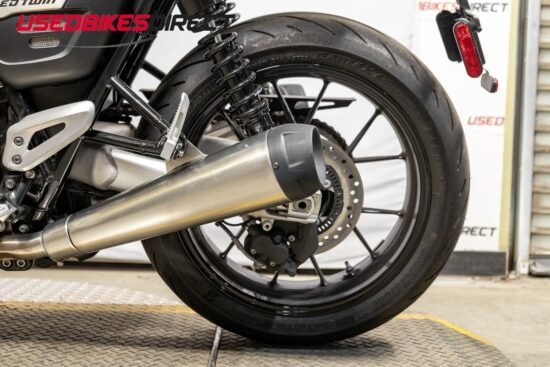 Buy 2022 Triumph Speed Twin 1200 - Image 5