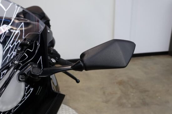 Buy 2024 Kawasaki Ninja ZX-6R - Image 6